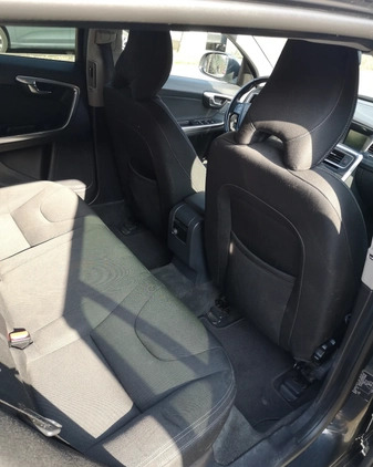 Volvo V60 cena 48000 przebieg: 173000, rok produkcji 2014 z Warszawa małe 79
